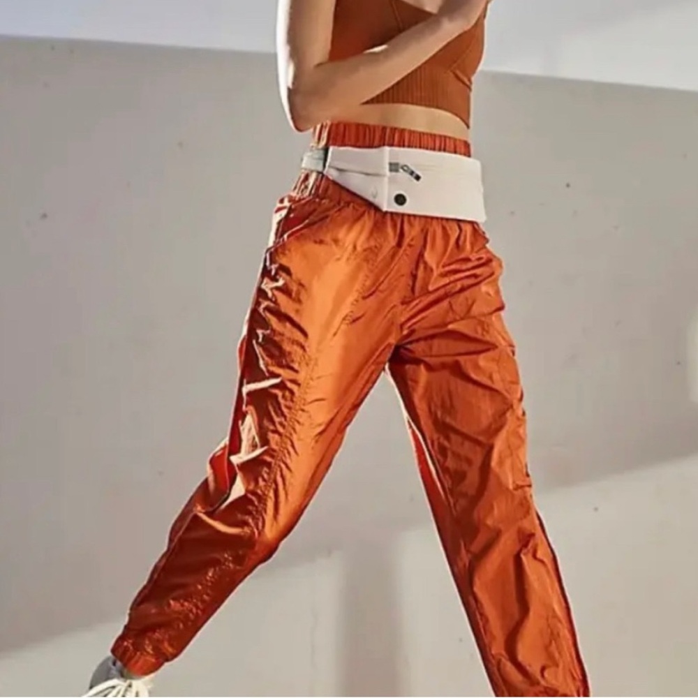 FP MOVEMENT Free People Way Home Rust High Rise Cinched Active Joggers Pants M - Picture 2 of 13